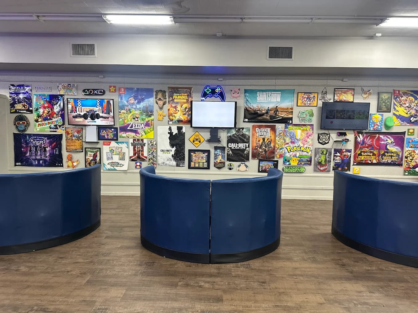 Inside Collector's Cove
